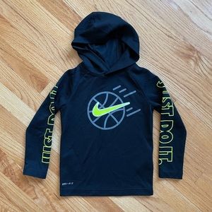 NIKE Toddler boys 4T Nike Dri-Fit Hooded Long Sleeve Shirt